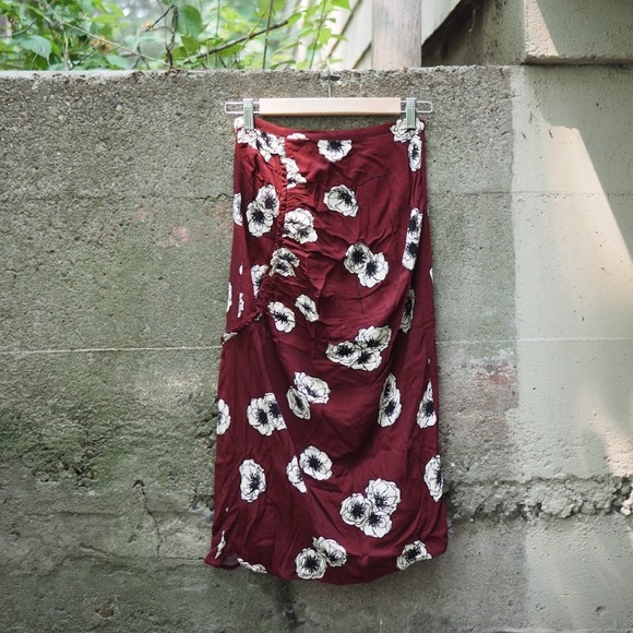 Rouje Scarlet Skirt - Picture 6 of 8